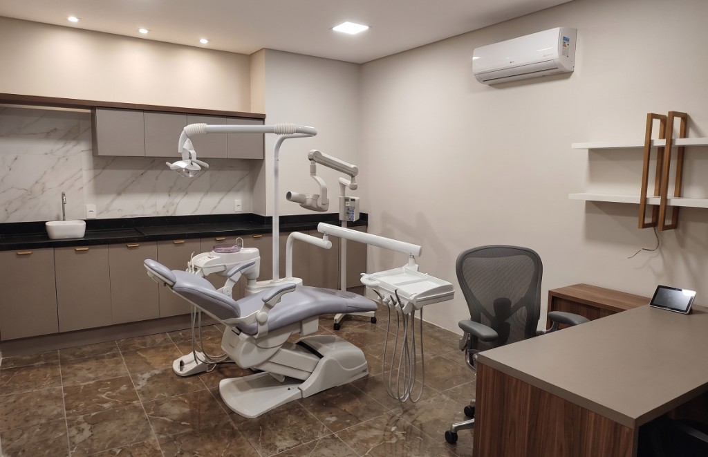 Consultório odontológico moderno da Que tal Sorrir?